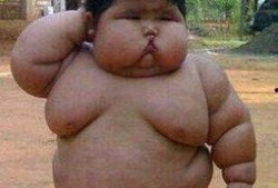 网红吃瓜胖子图片搞笑,搞笑瞬间引网友爆笑热议！